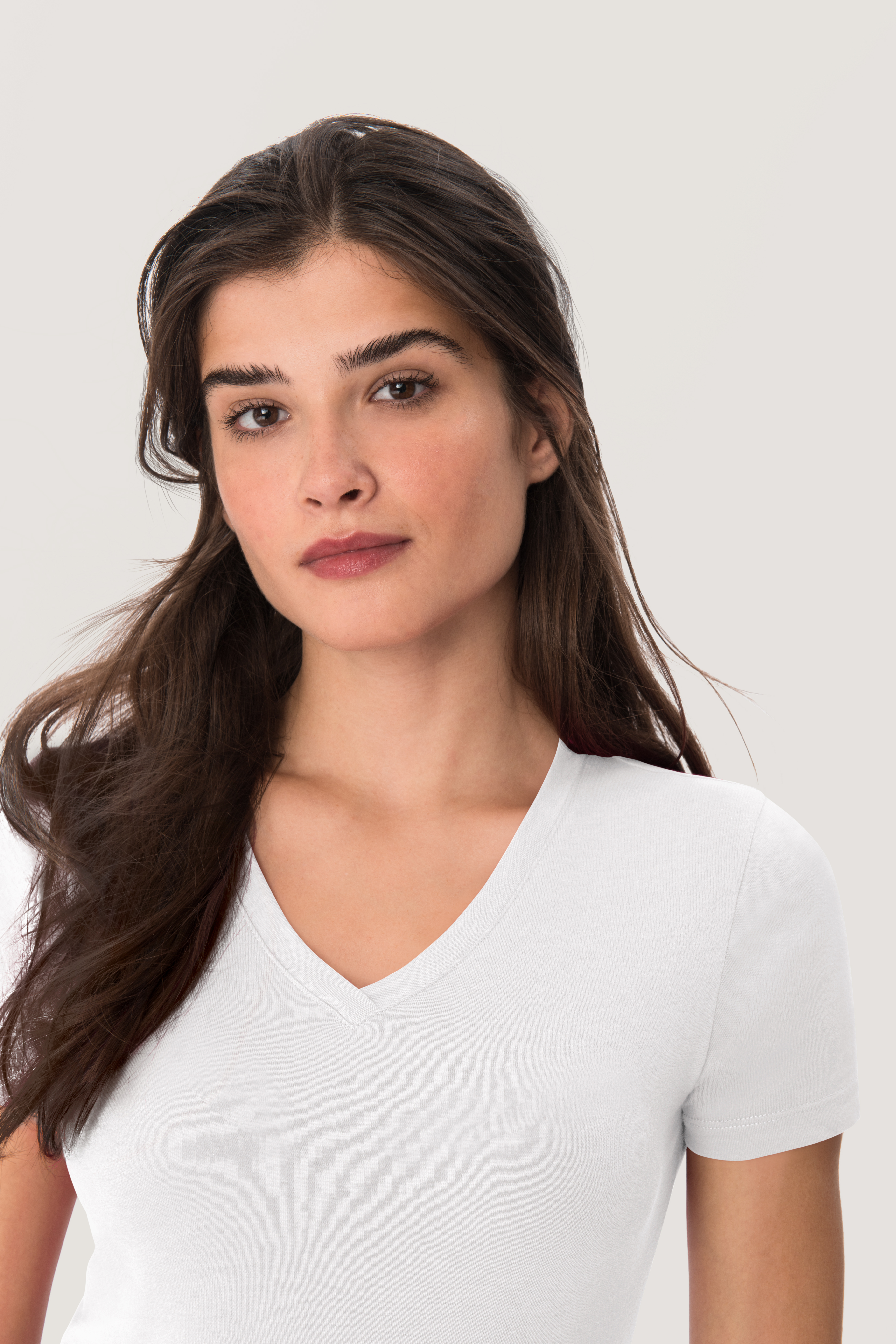 126HAK Damen TShirt Classic V-Ausschnit von Hakro NO. 126